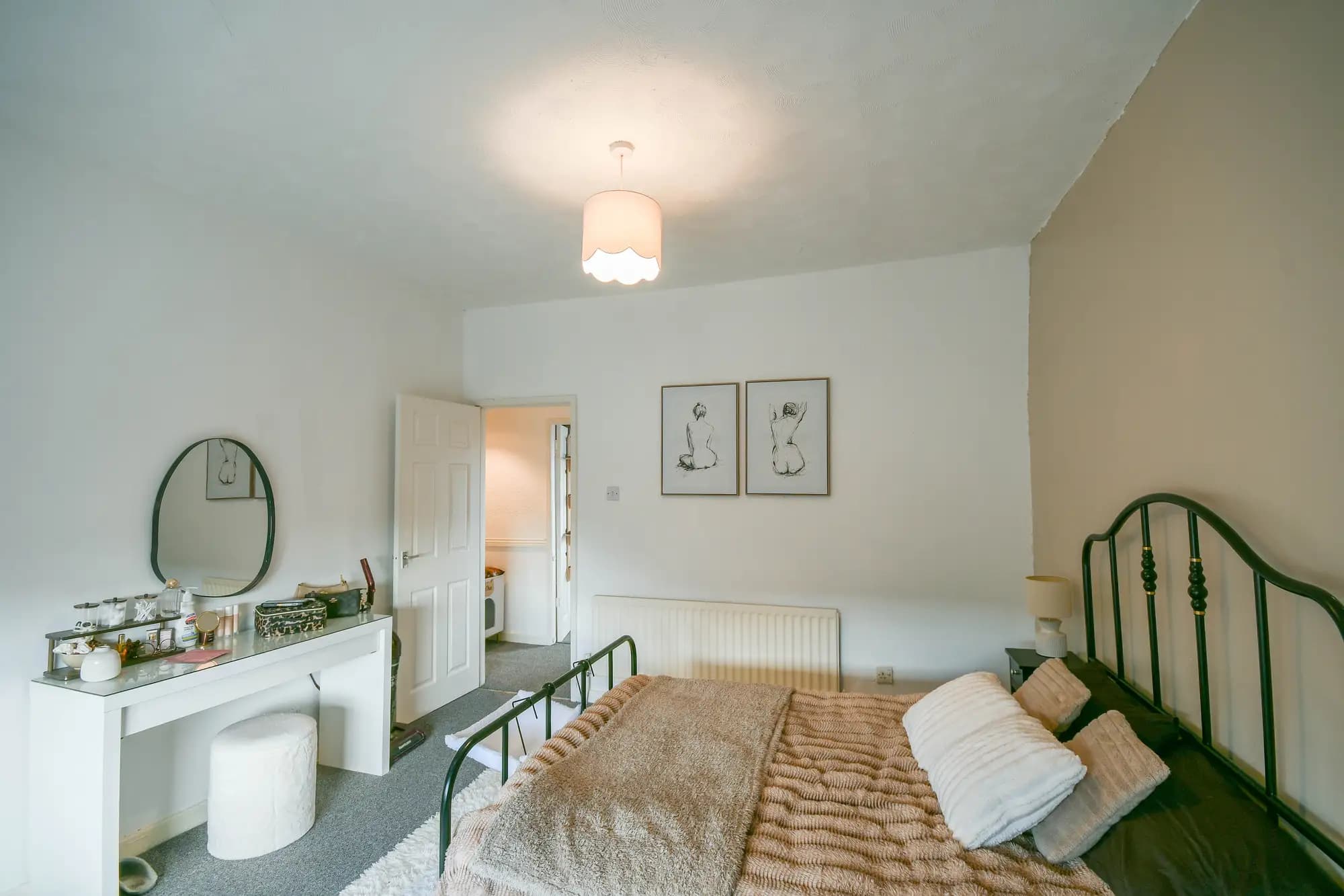 property photo 10 of 15