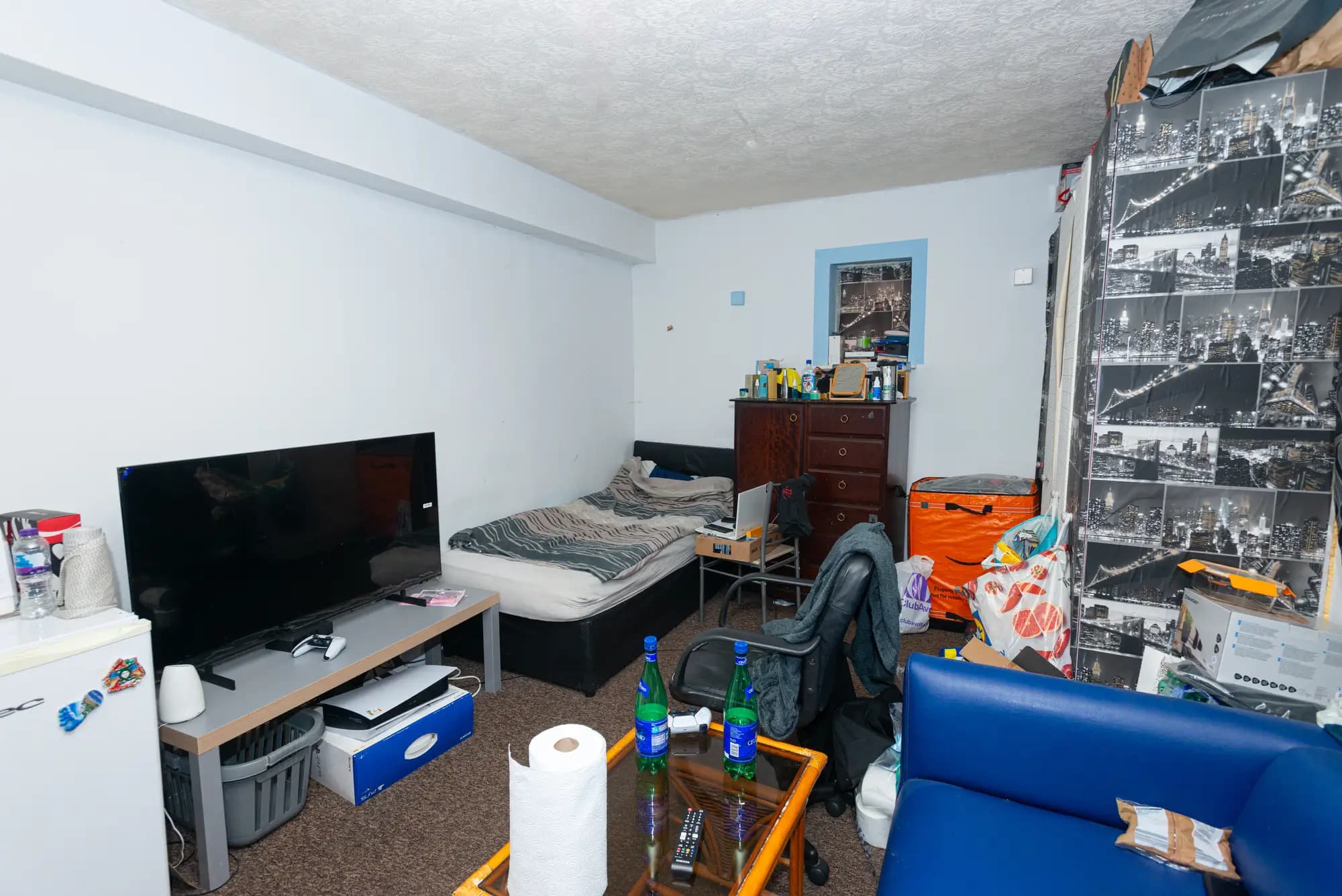 property photo 11 of 19