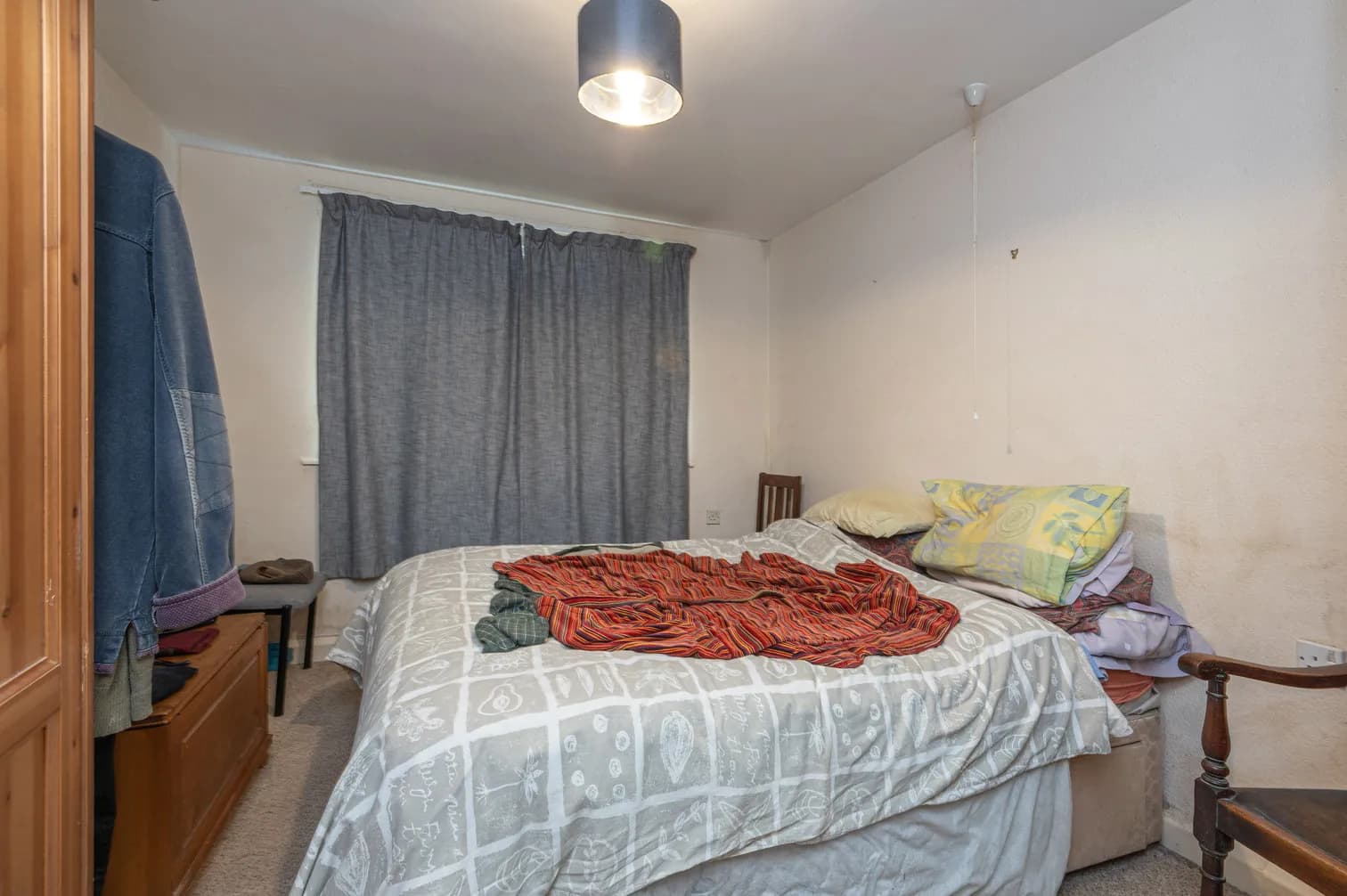 property photo 8 of 15