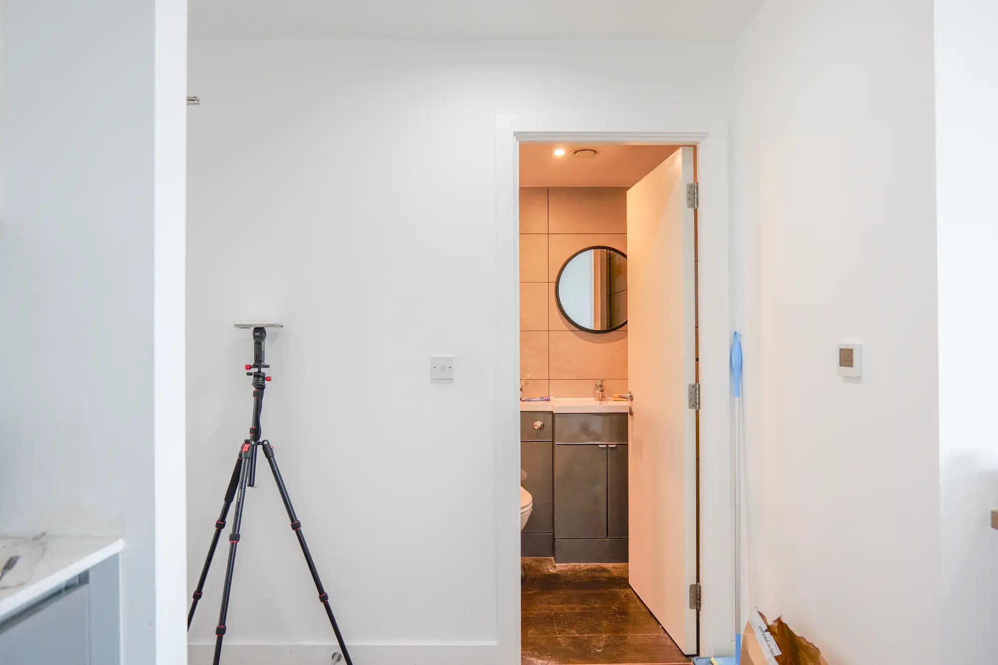 property photo 10 of 19