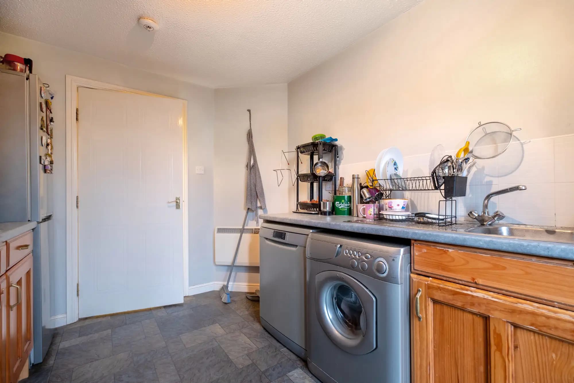 property photo 9 of 29