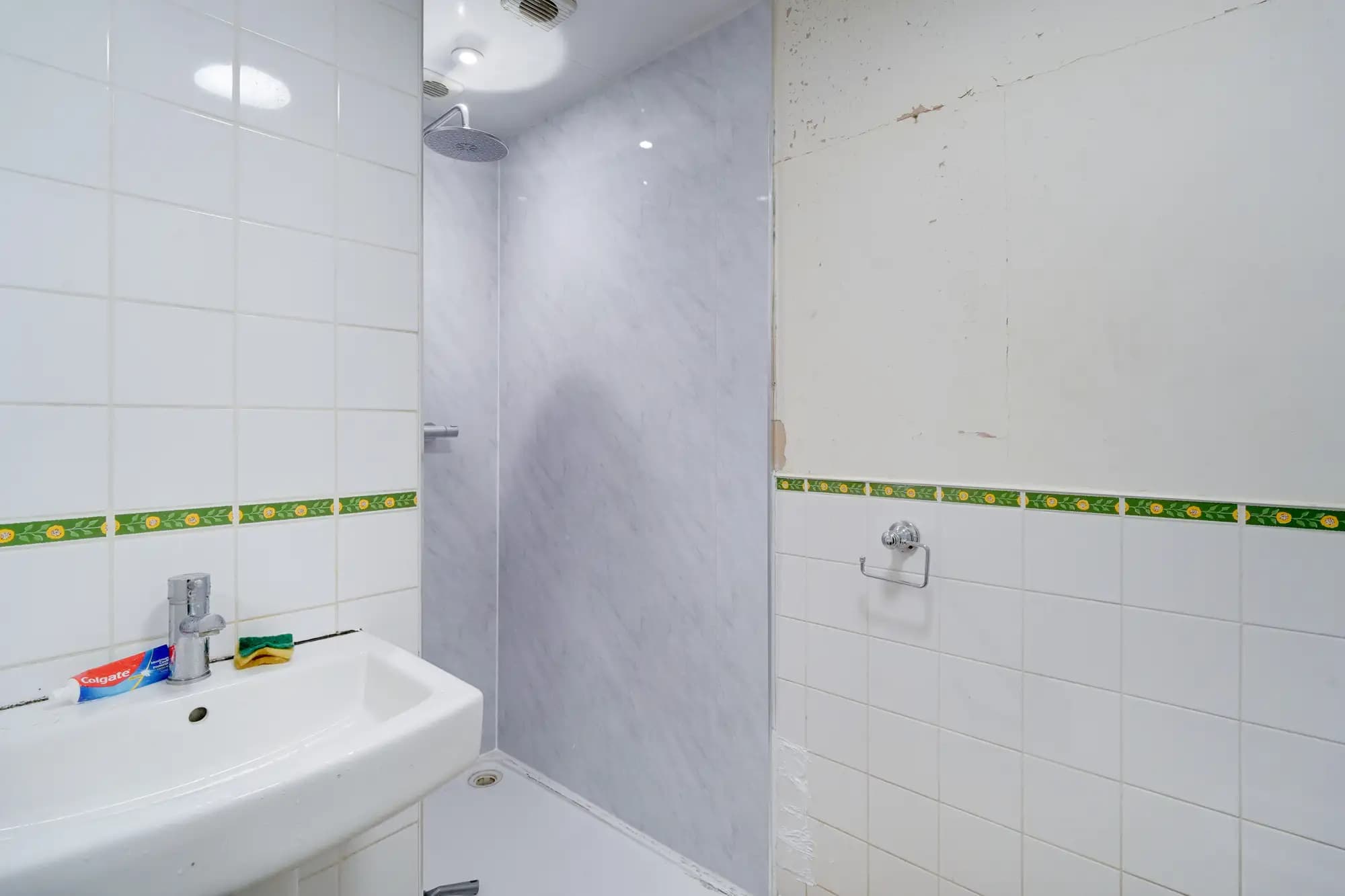 property photo 16 of 57