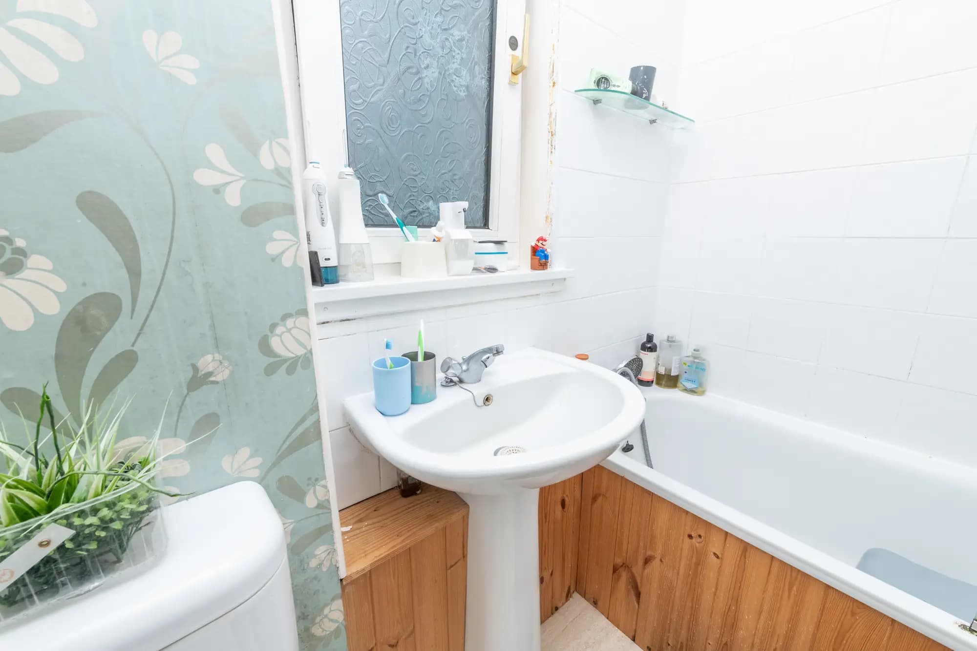 property photo 13 of 27