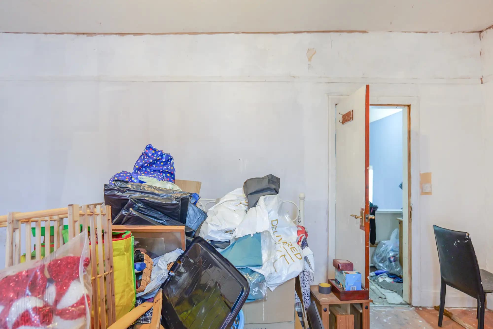 property photo 9 of 25