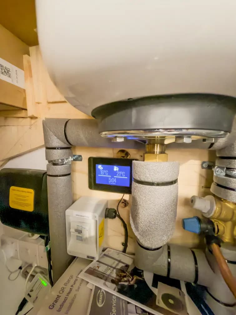 property photo 16 of 18