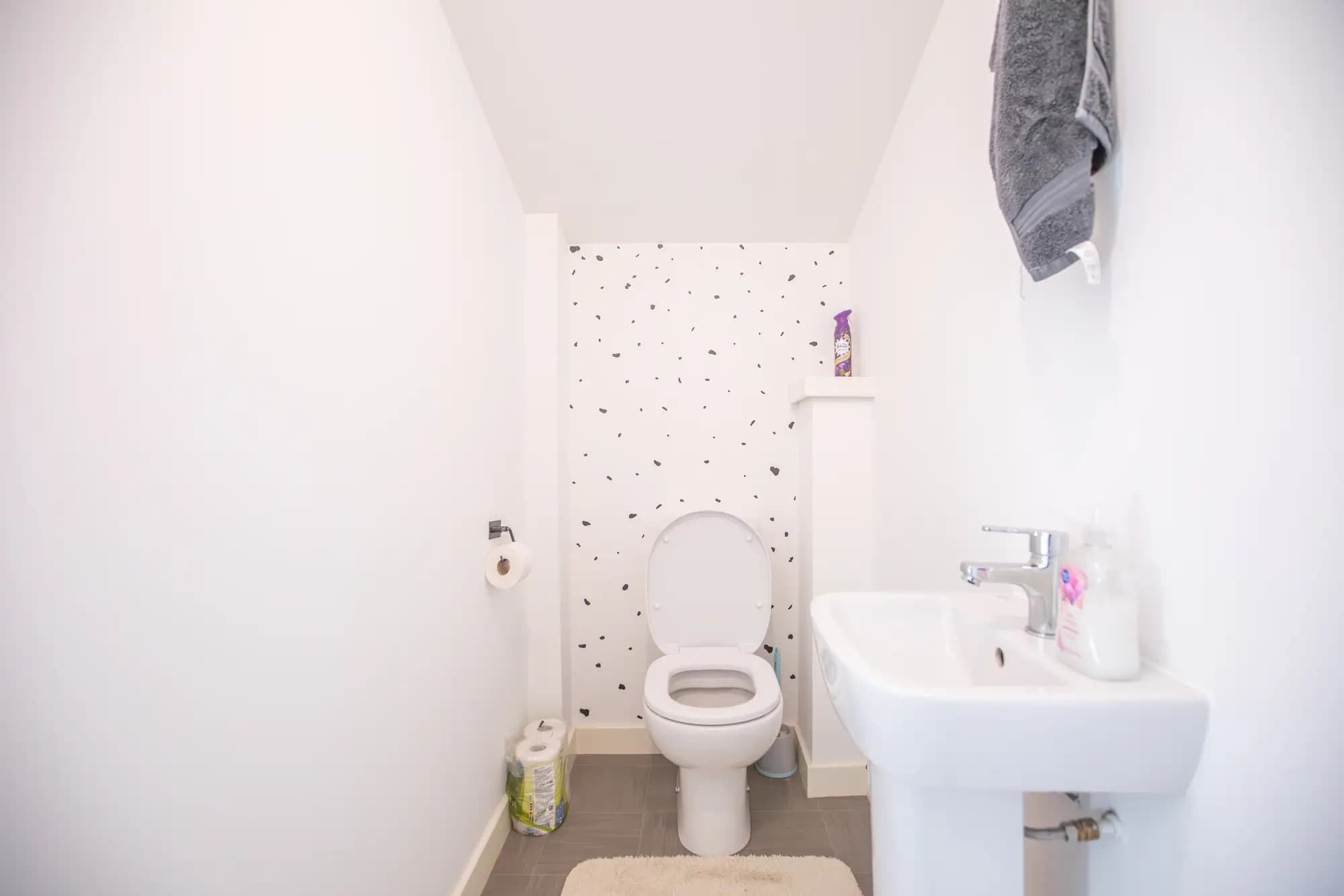 property photo 13 of 36