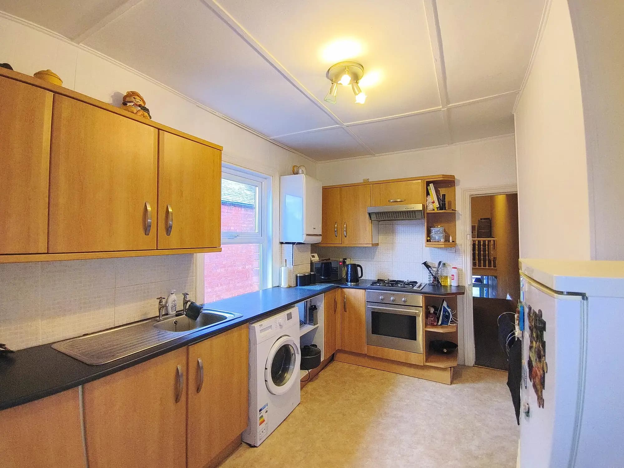 property photo 4 of 13