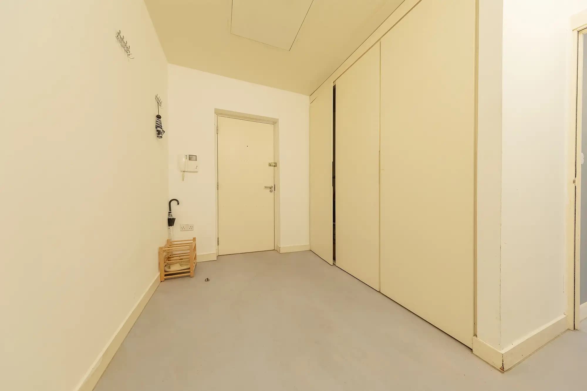 property photo 15 of 17