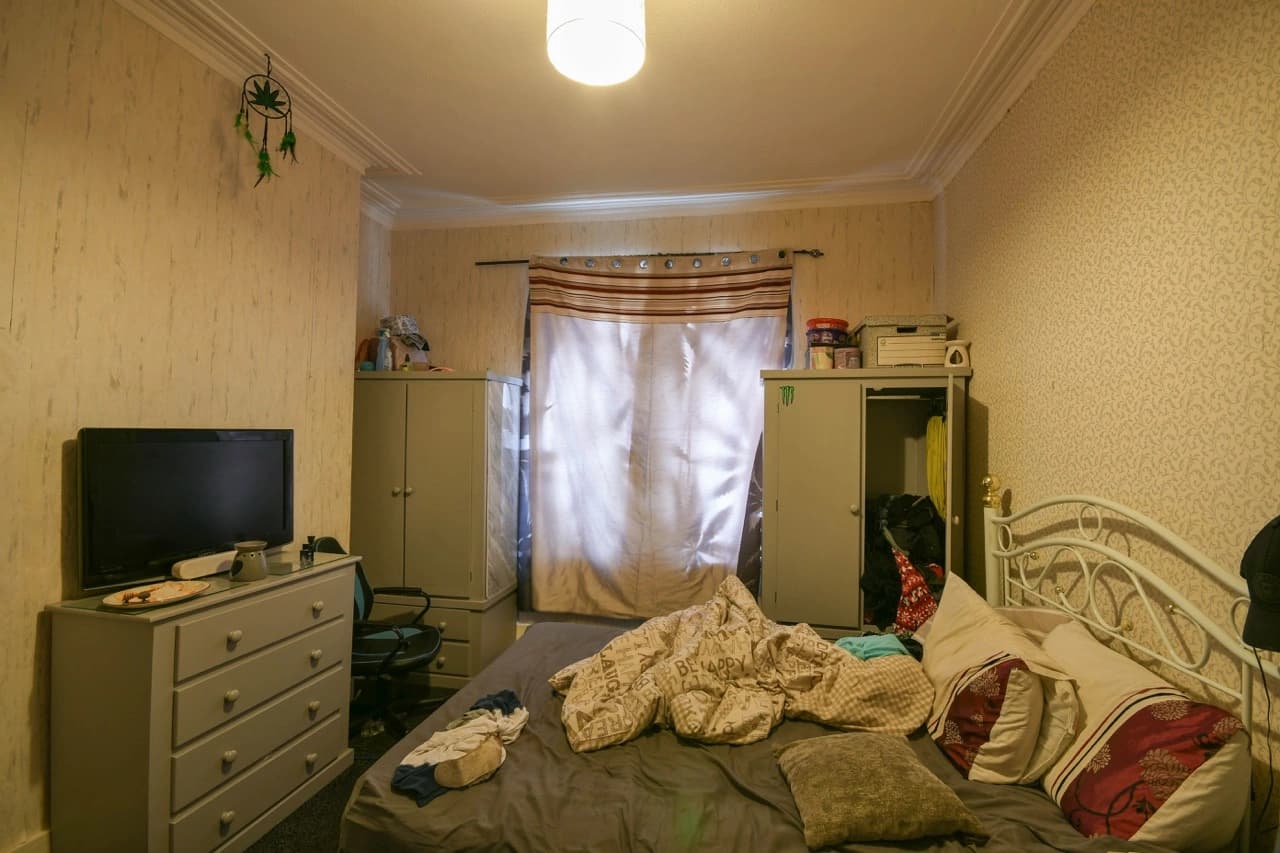 property photo 20 of 30