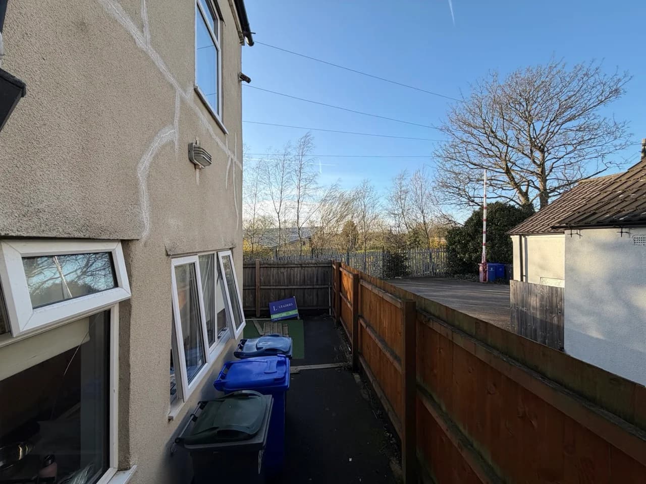 property photo 27 of 28