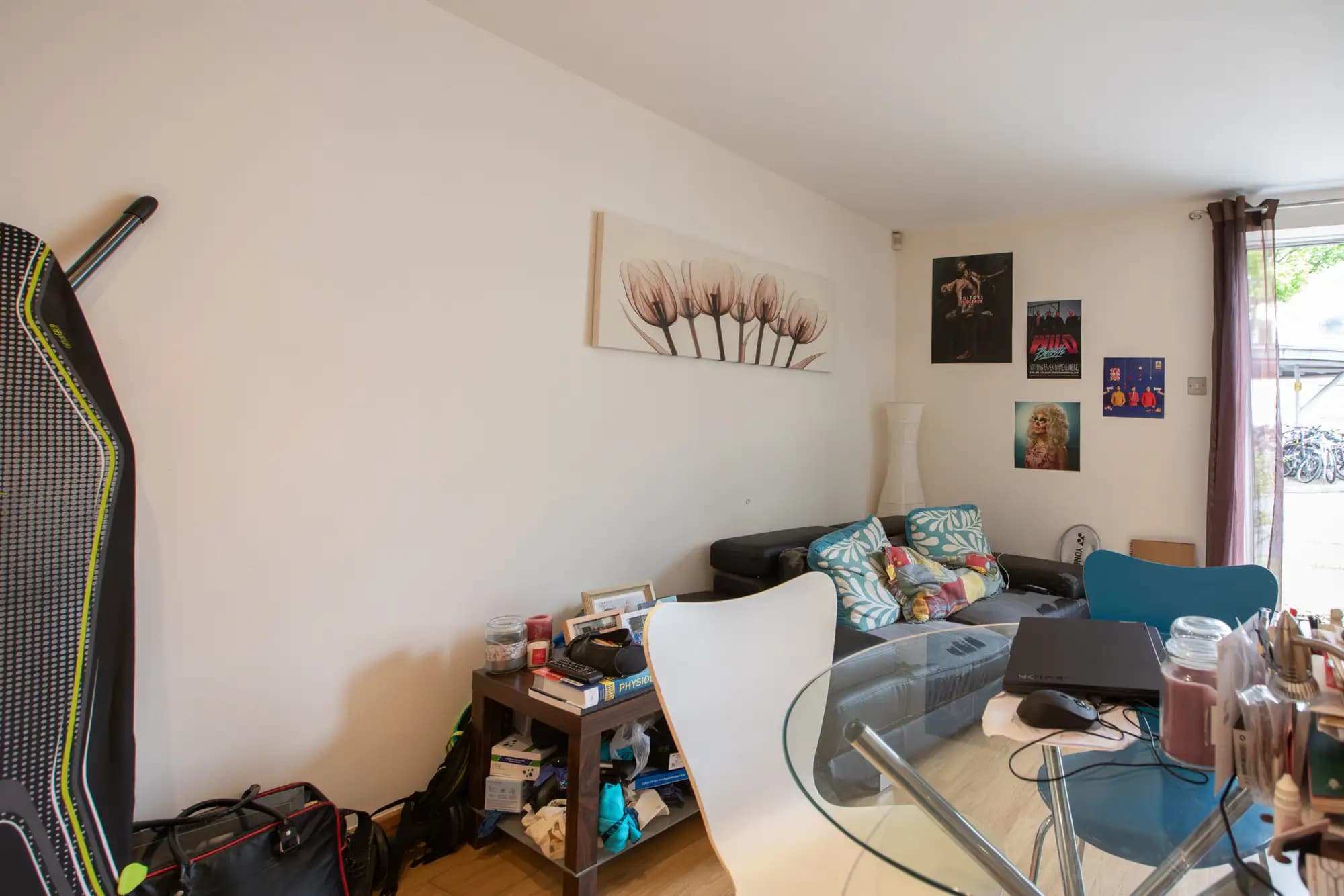 property photo 6 of 32