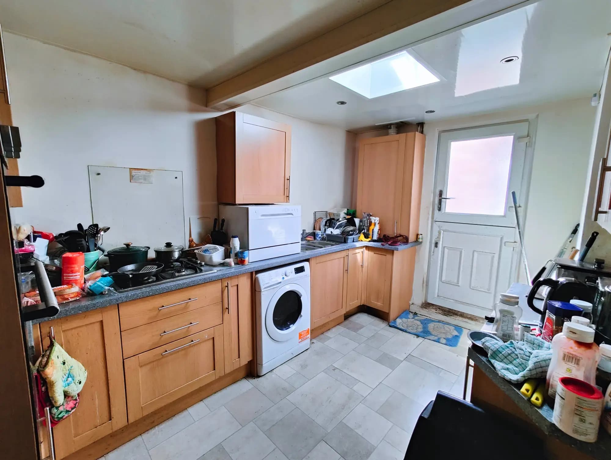 property photo 5 of 17