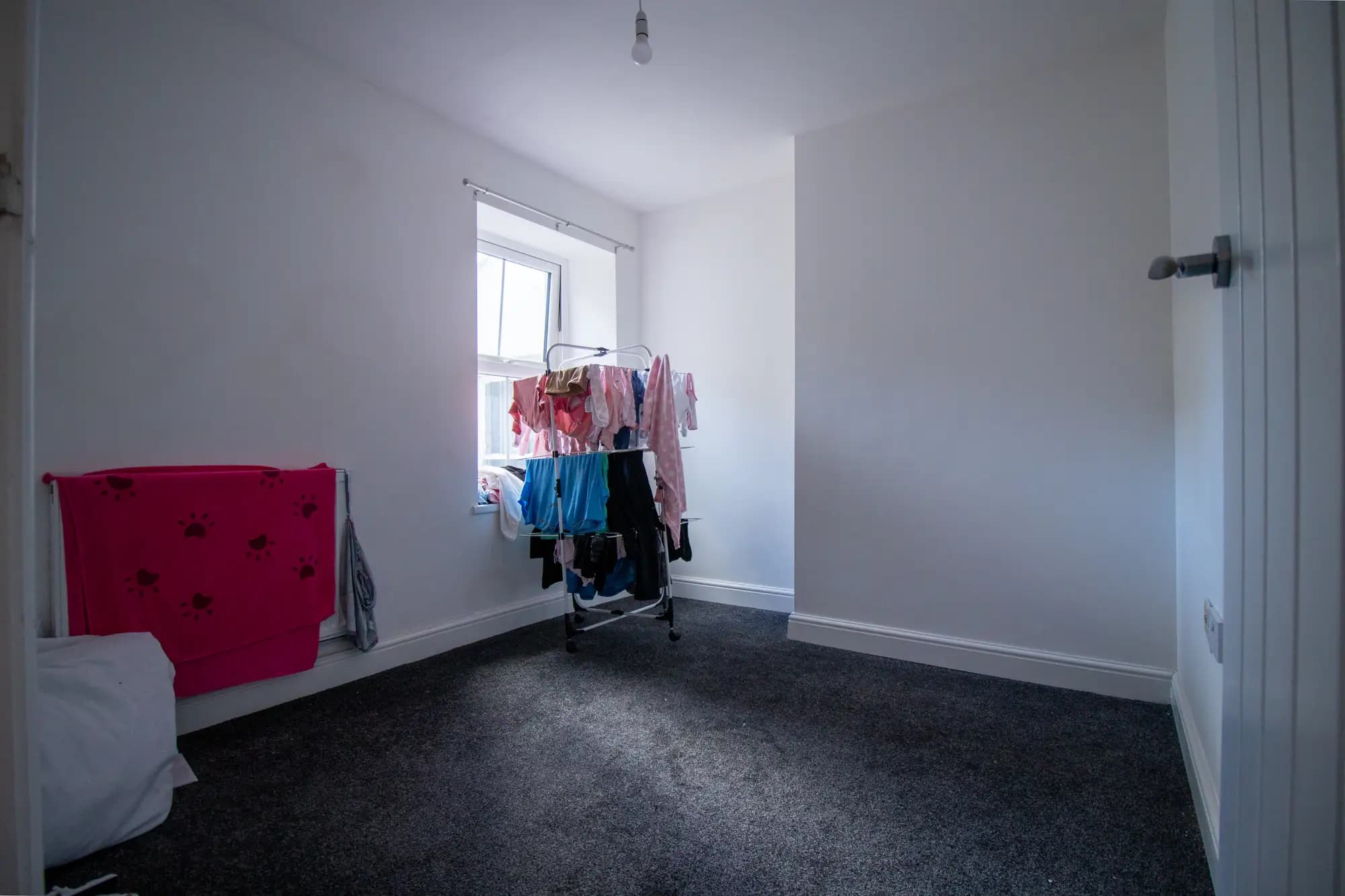 property photo 9 of 14