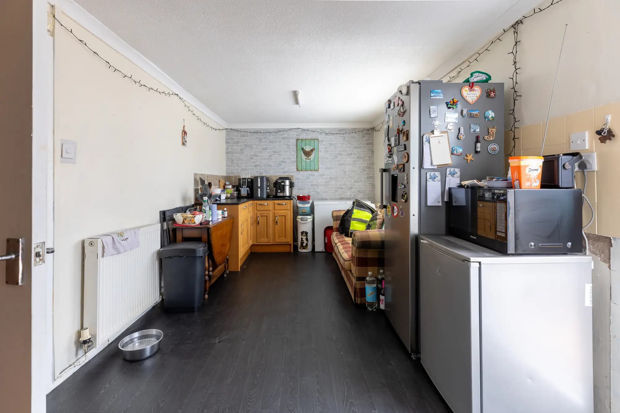 property photo 5 of 28