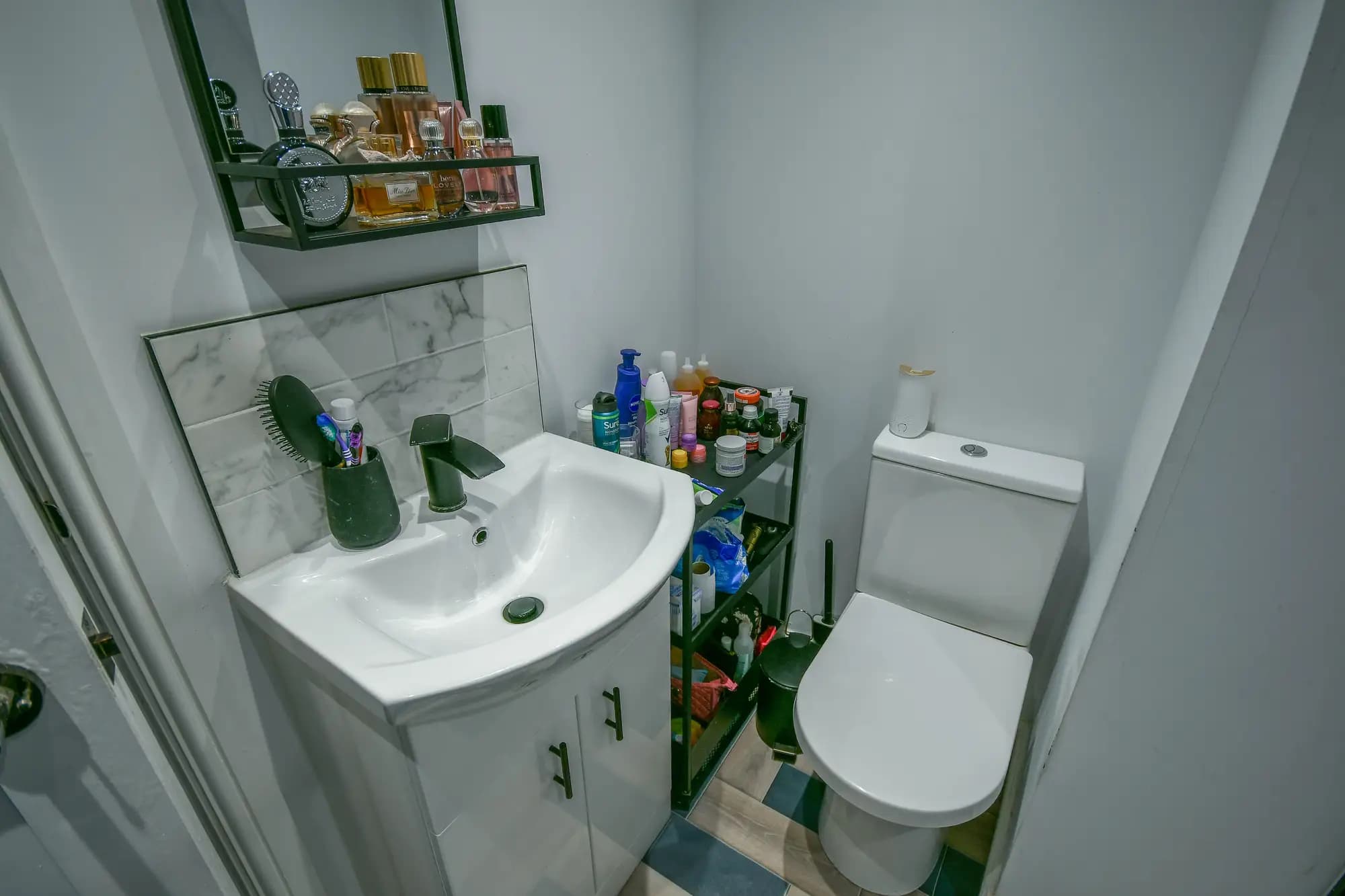 property photo 13 of 33