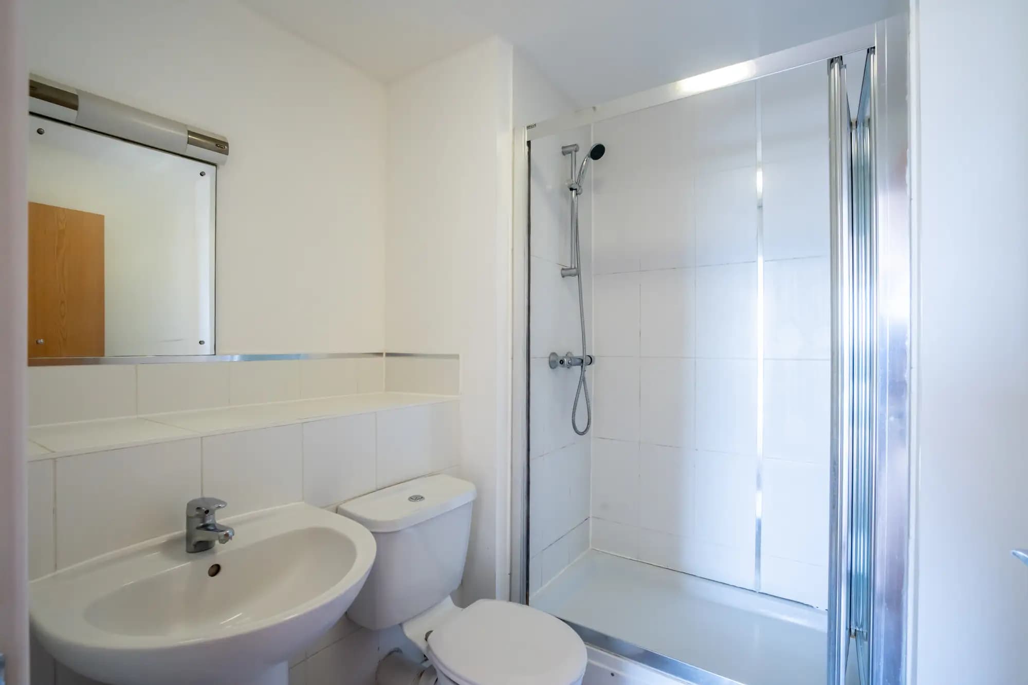 property photo 11 of 22