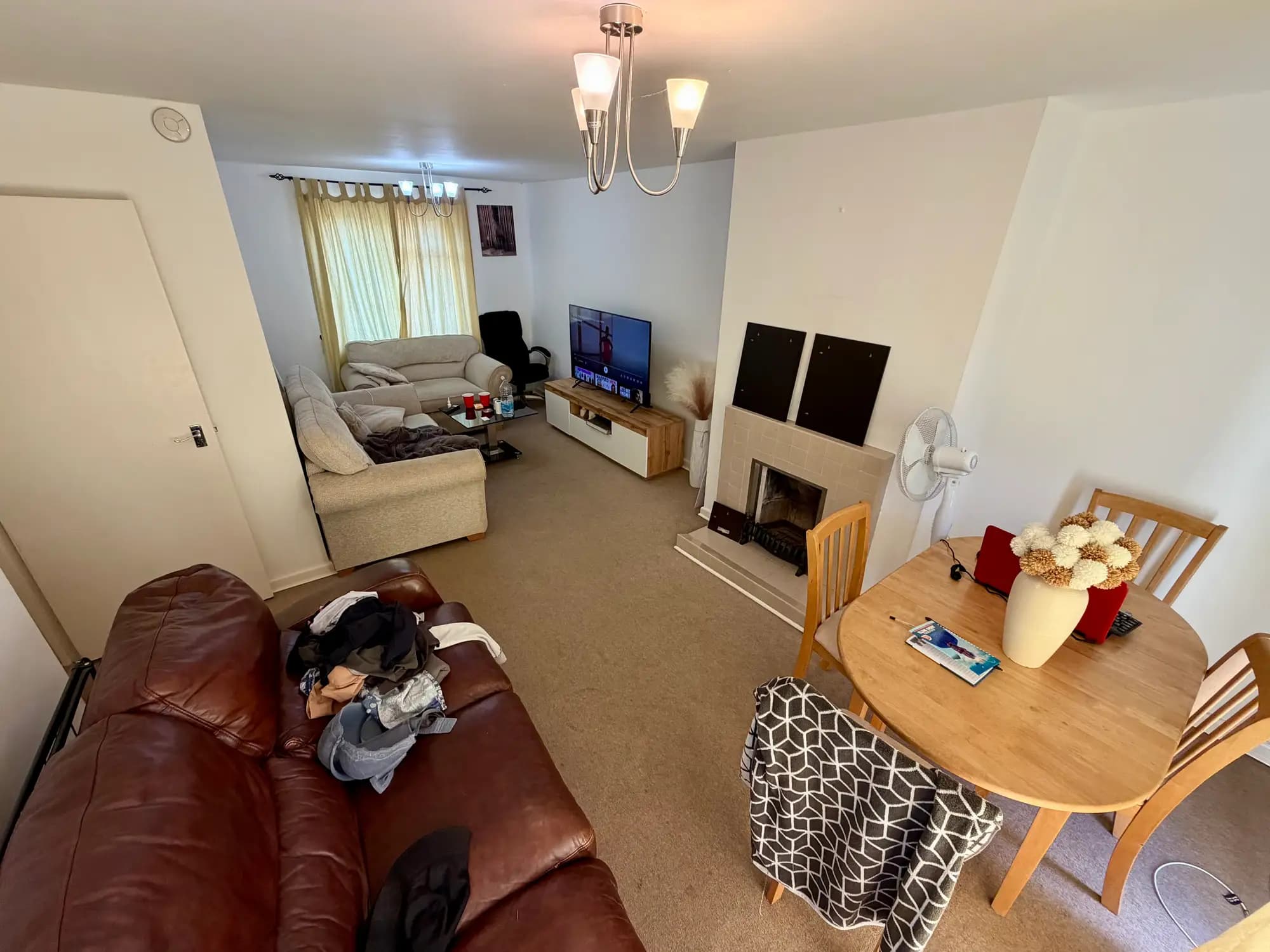 property photo 4 of 16