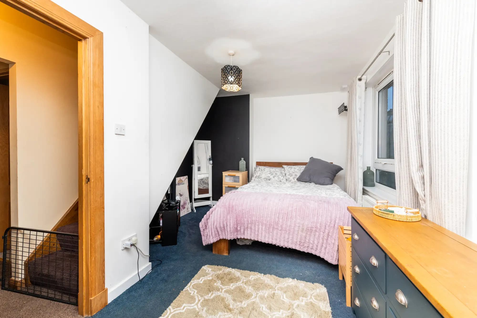 property photo 15 of 34