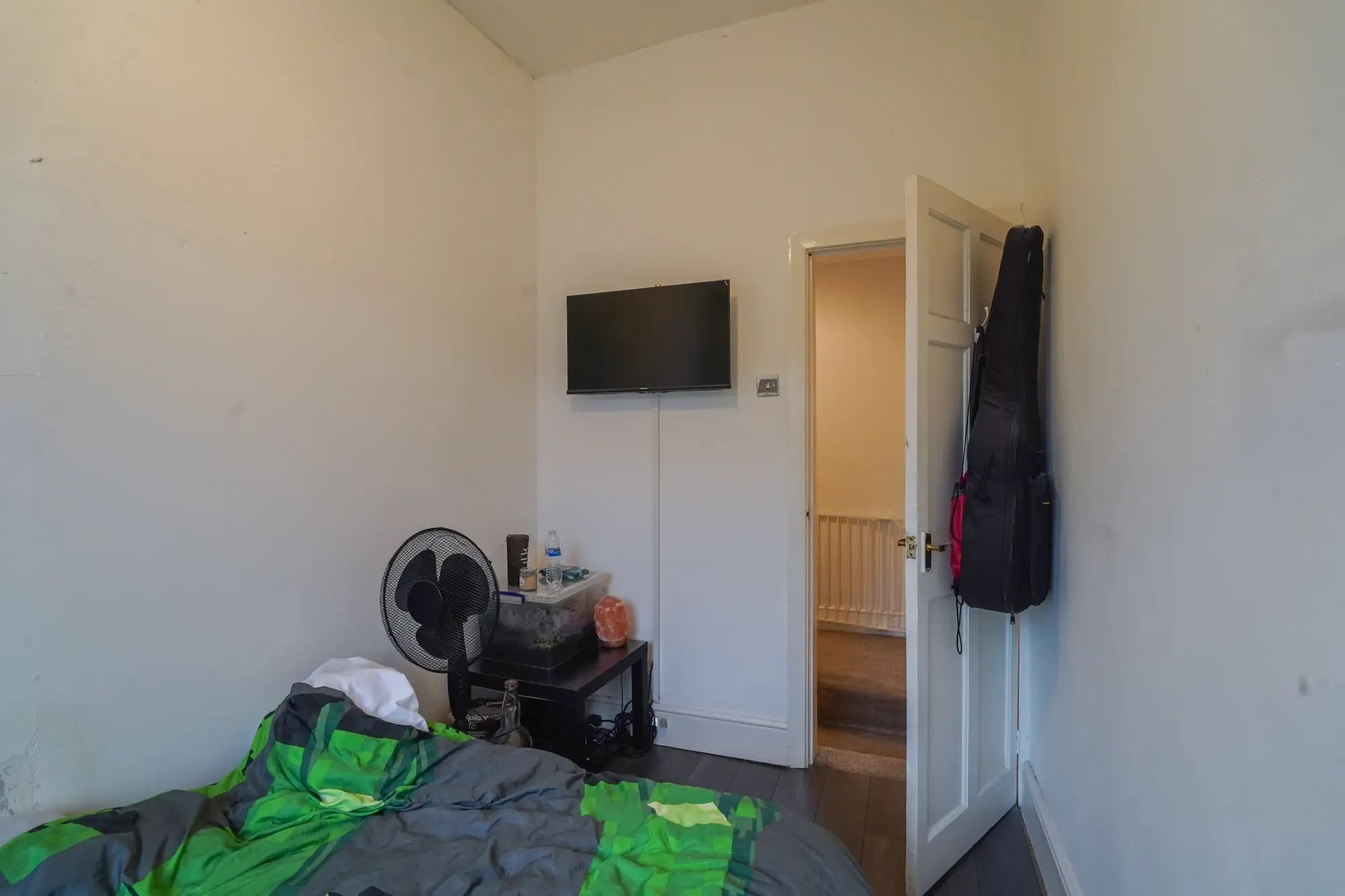property photo 15 of 33
