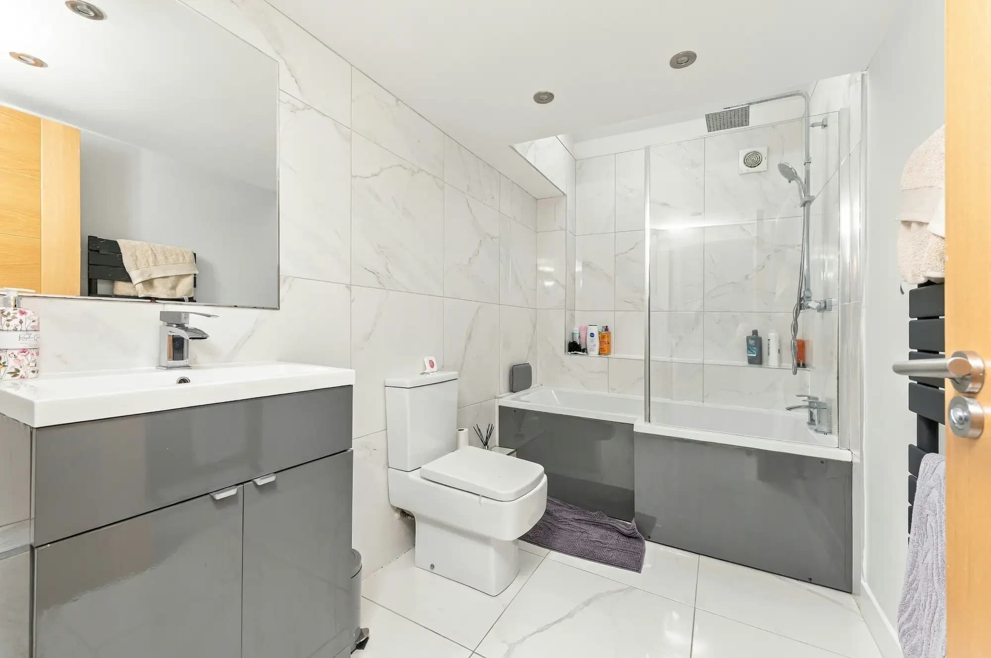 property photo 13 of 46