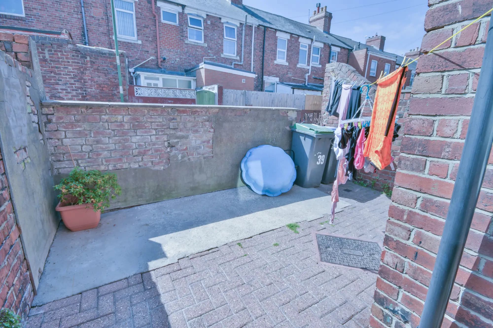 property photo 14 of 16