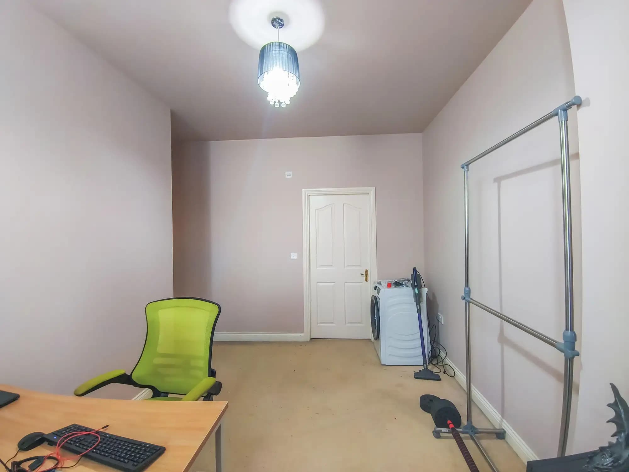 property photo 10 of 16