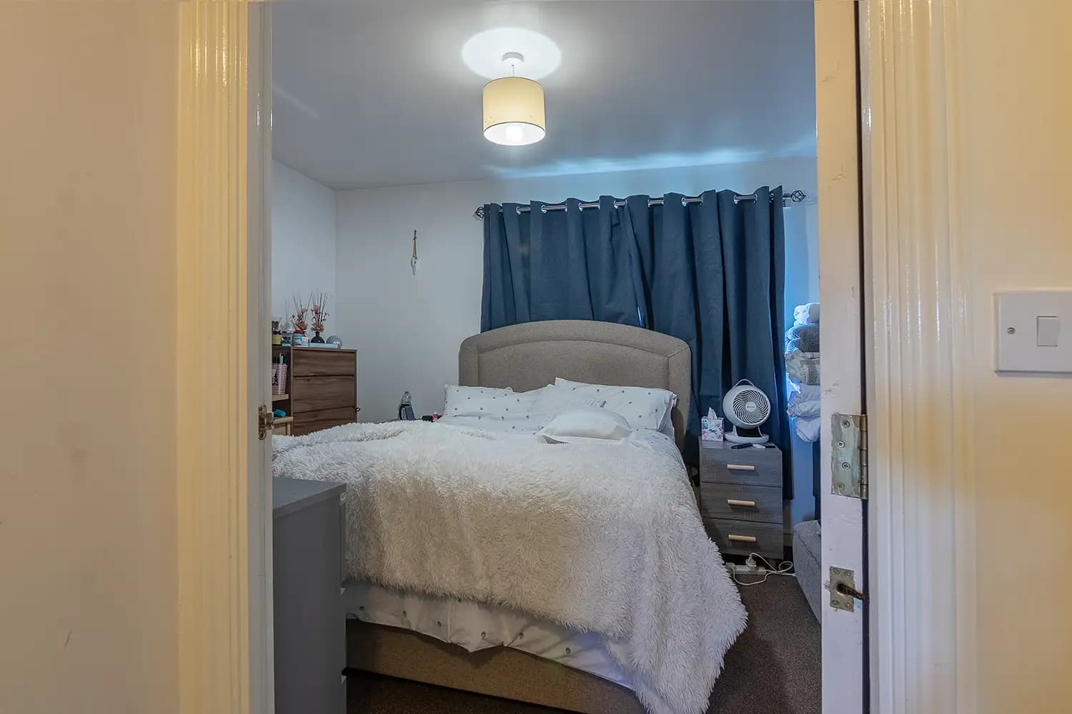 property photo 15 of 34