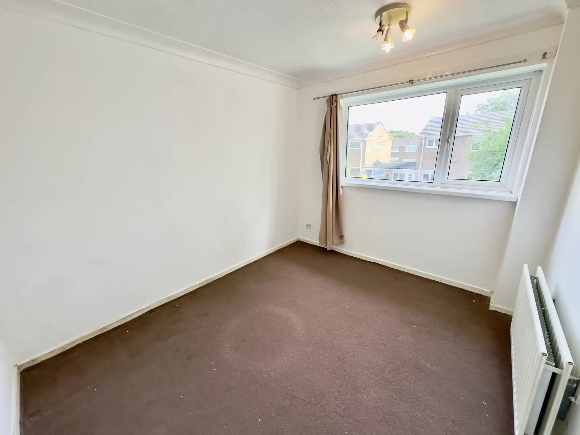 property photo 13 of 21