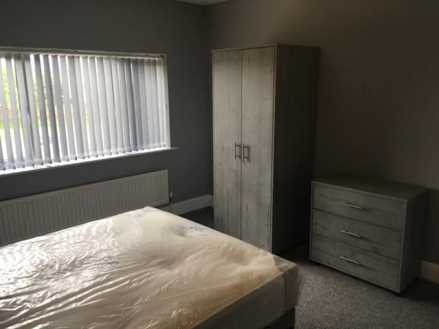 property photo 31 of 40