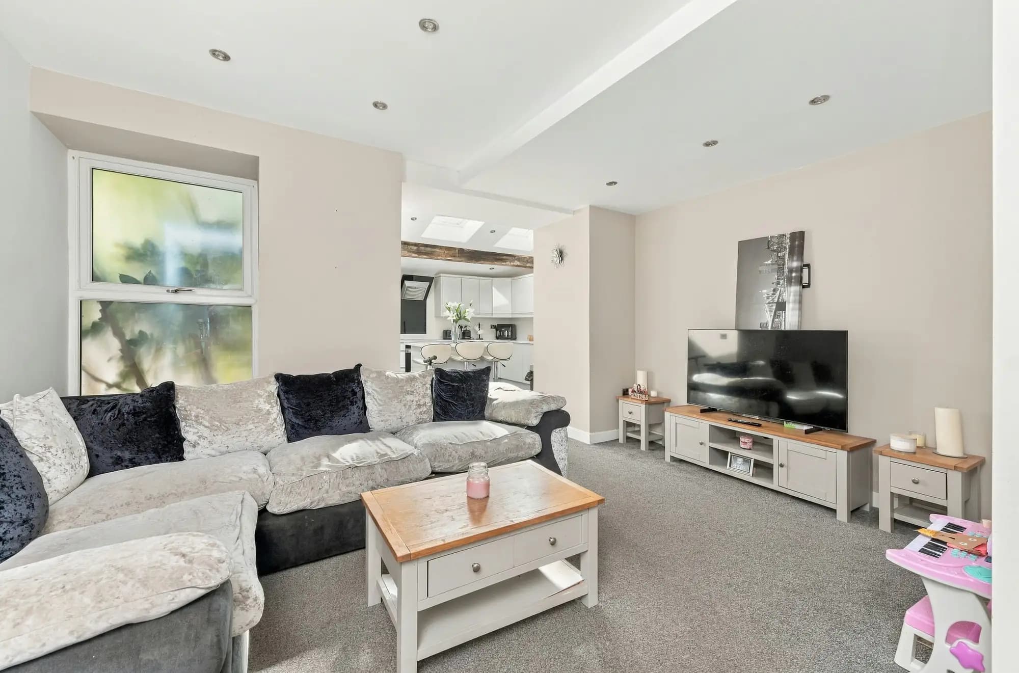 property photo 2 of 46