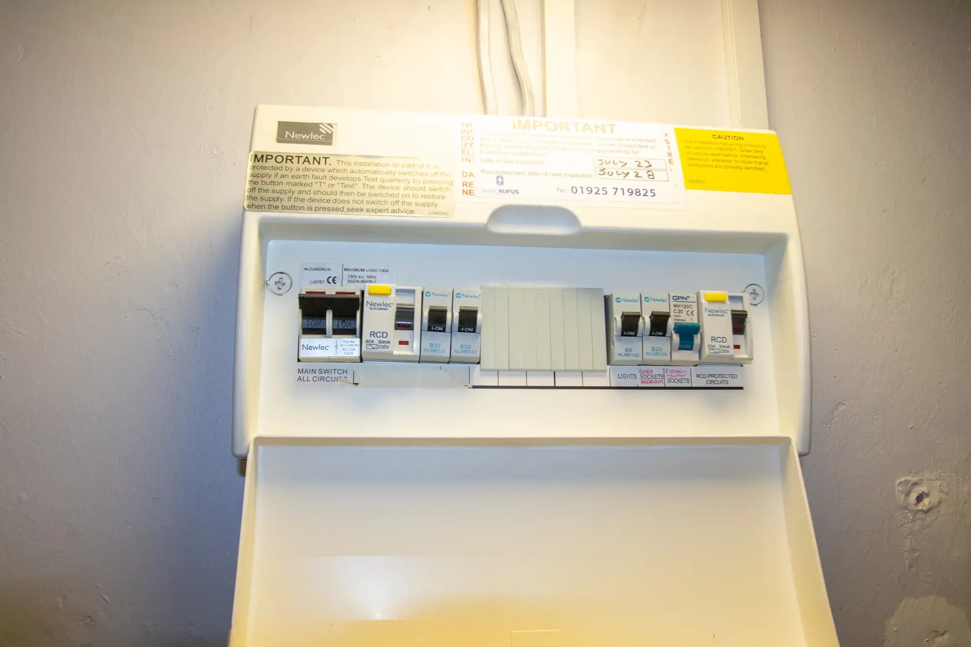 property photo 16 of 19