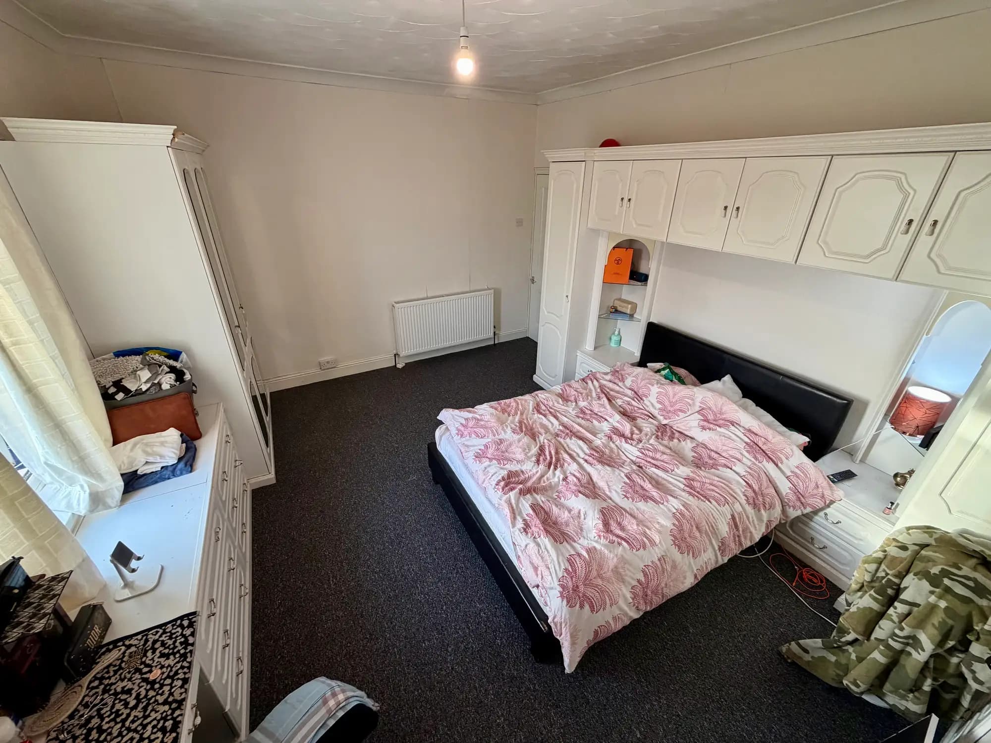 property photo 11 of 29