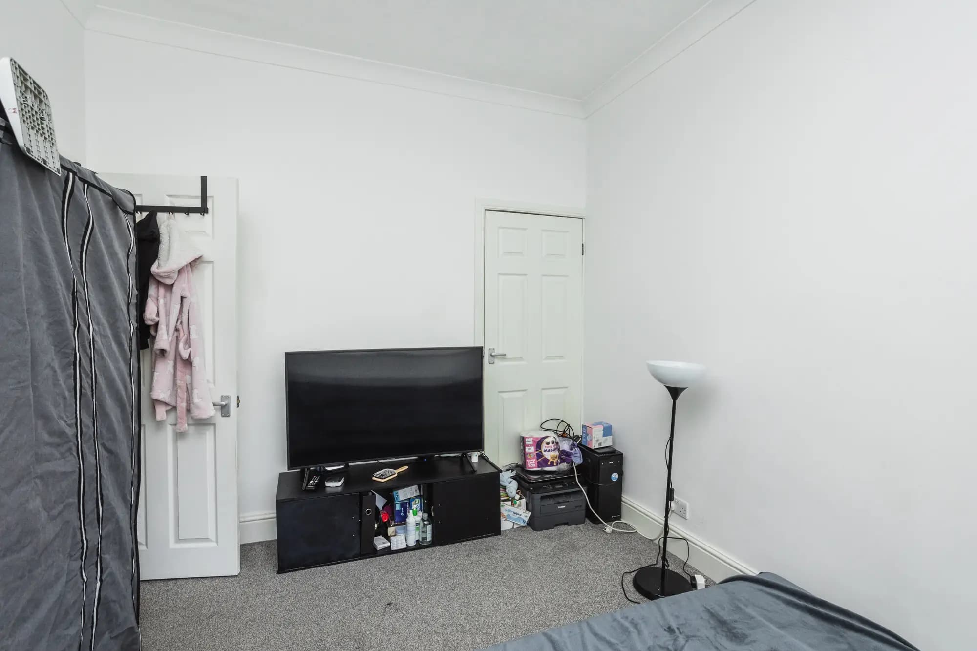 property photo 13 of 22