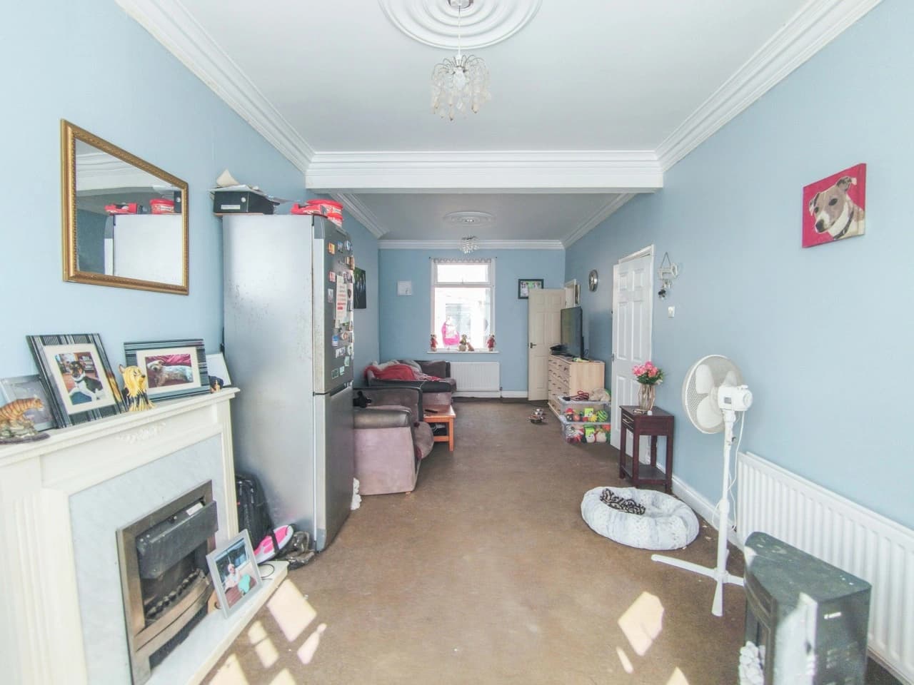property photo 4 of 15