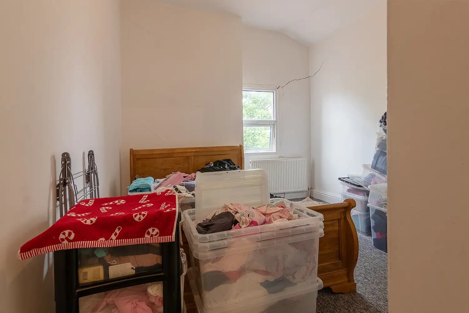 property photo 11 of 17