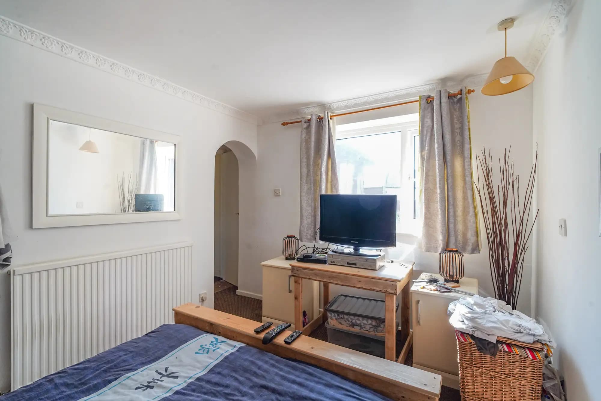 property photo 10 of 18