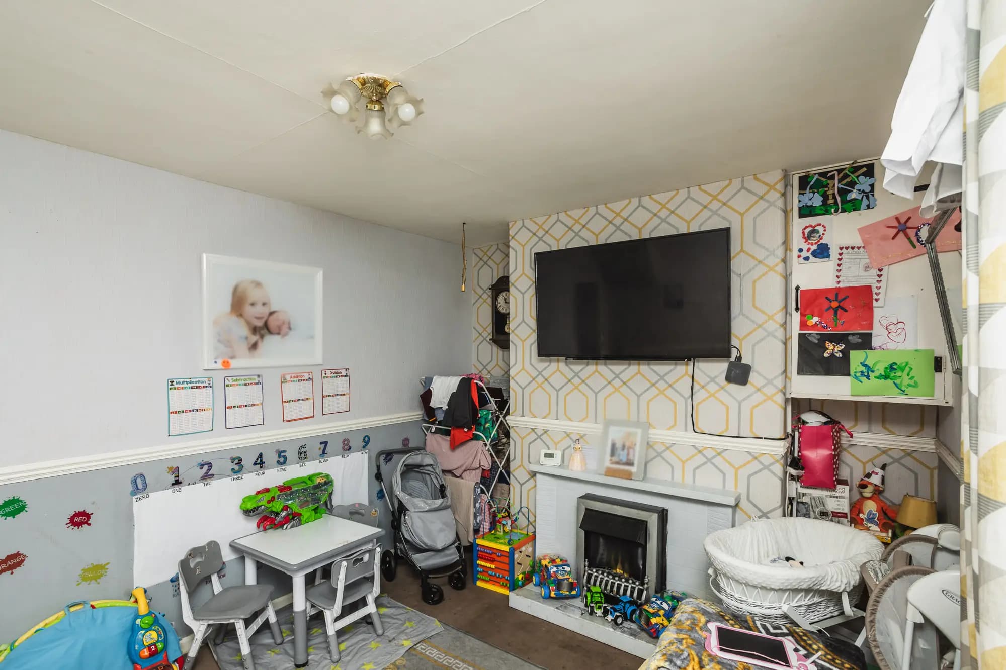 property photo 5 of 22