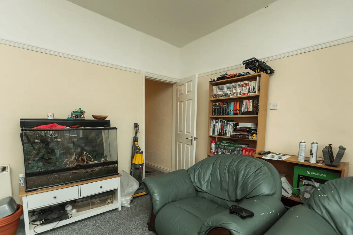 property photo 7 of 24