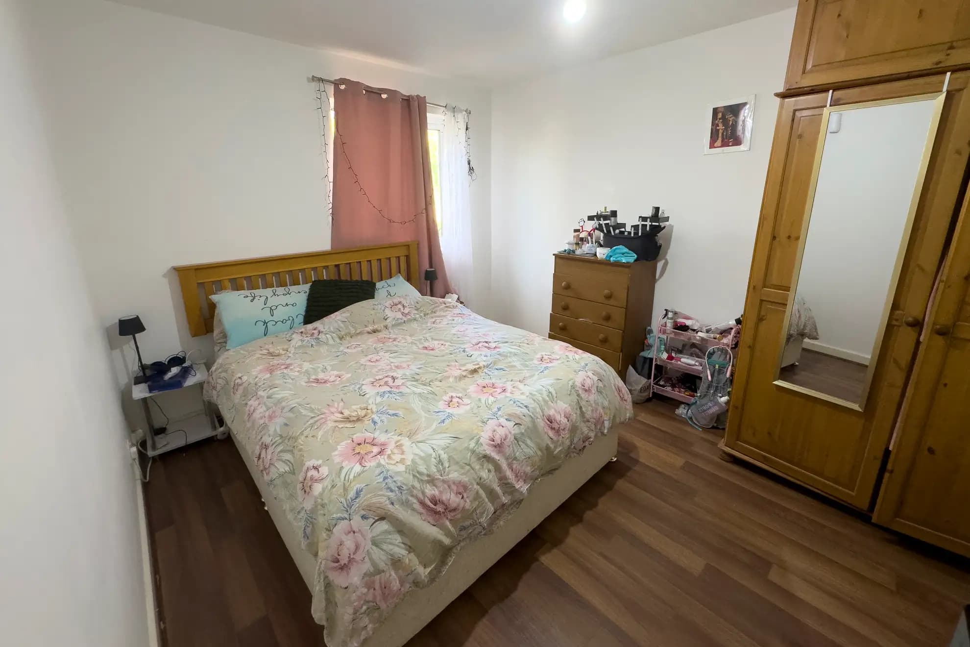 property photo 9 of 19