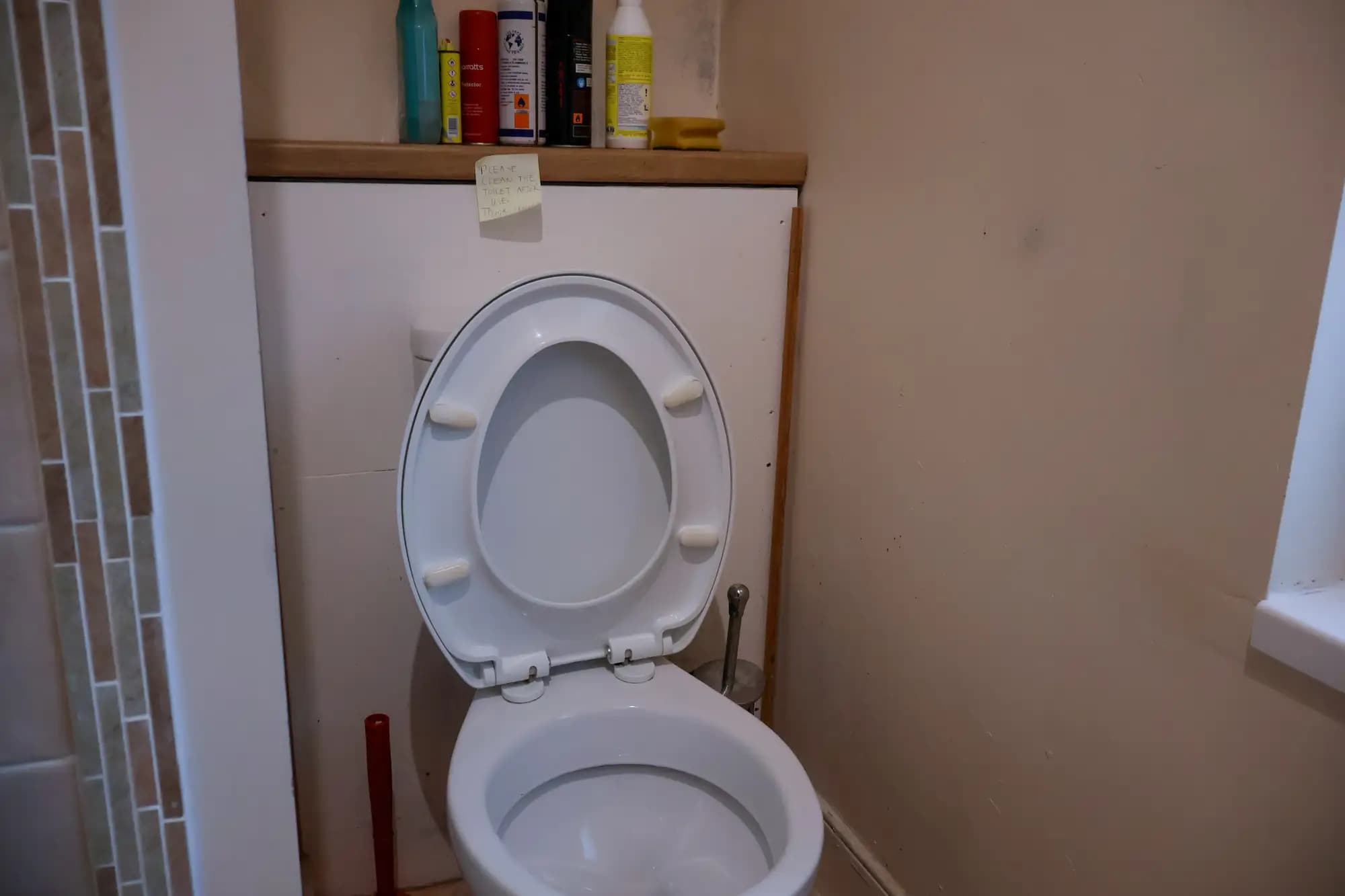 property photo 11 of 18