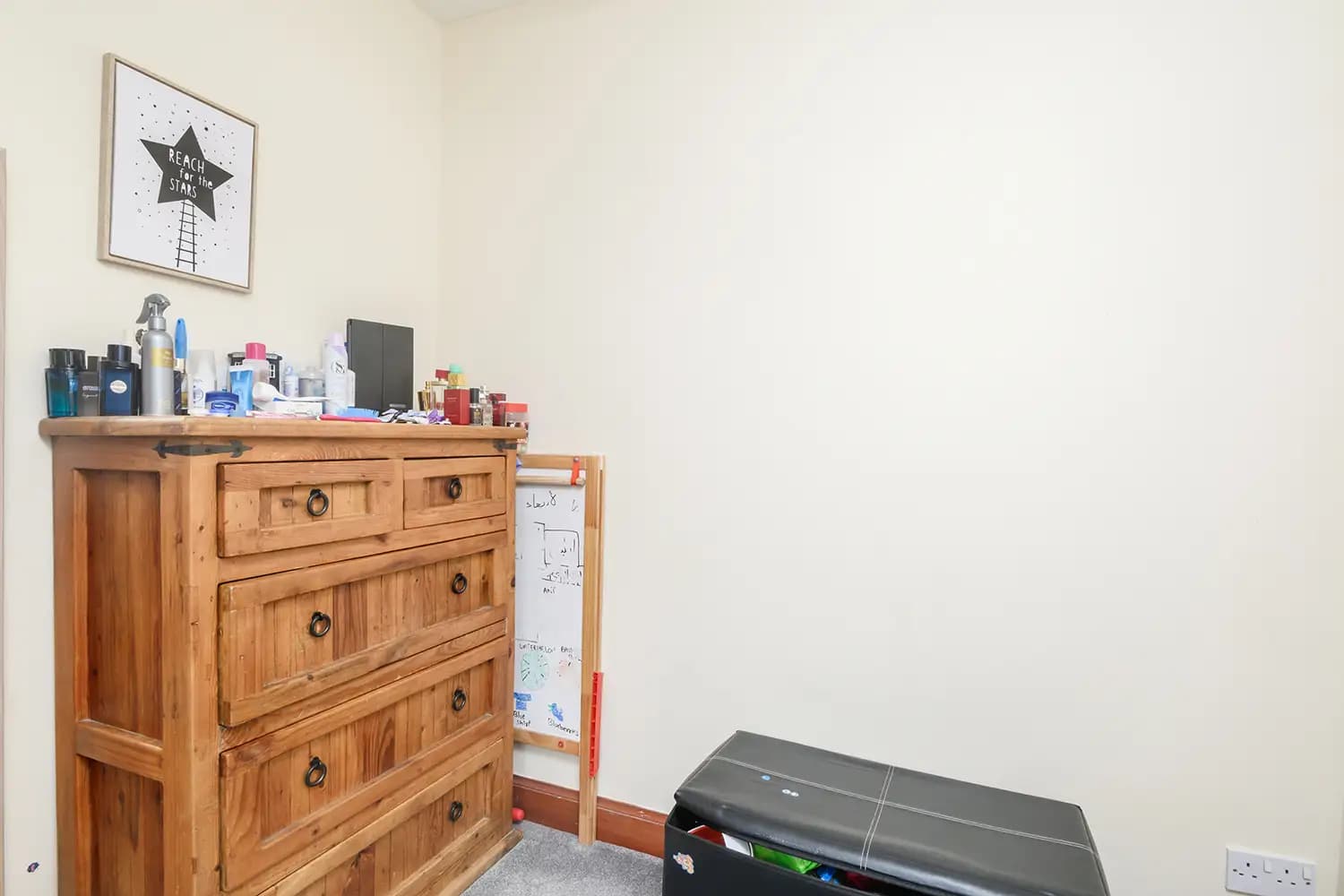 property photo 16 of 23