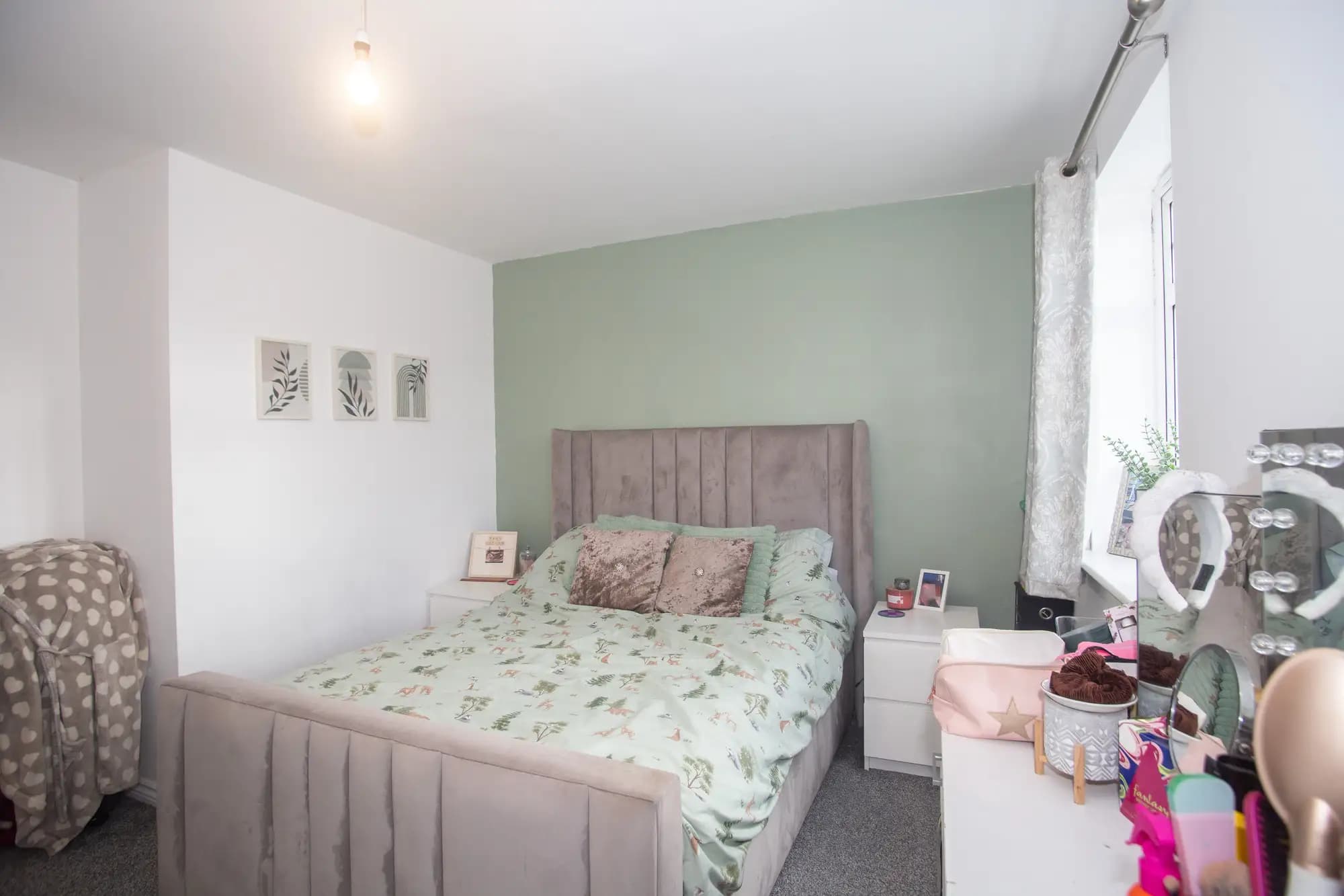 property photo 12 of 24