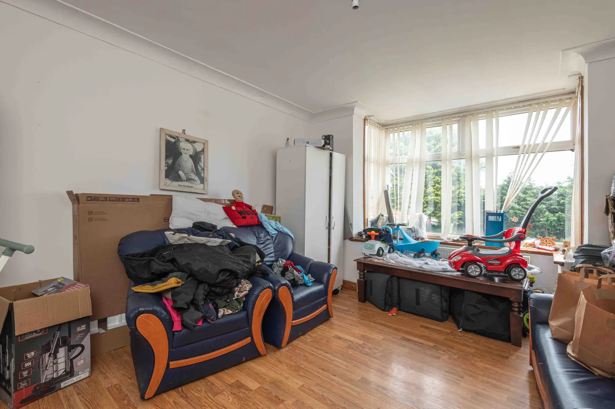 property photo 6 of 22
