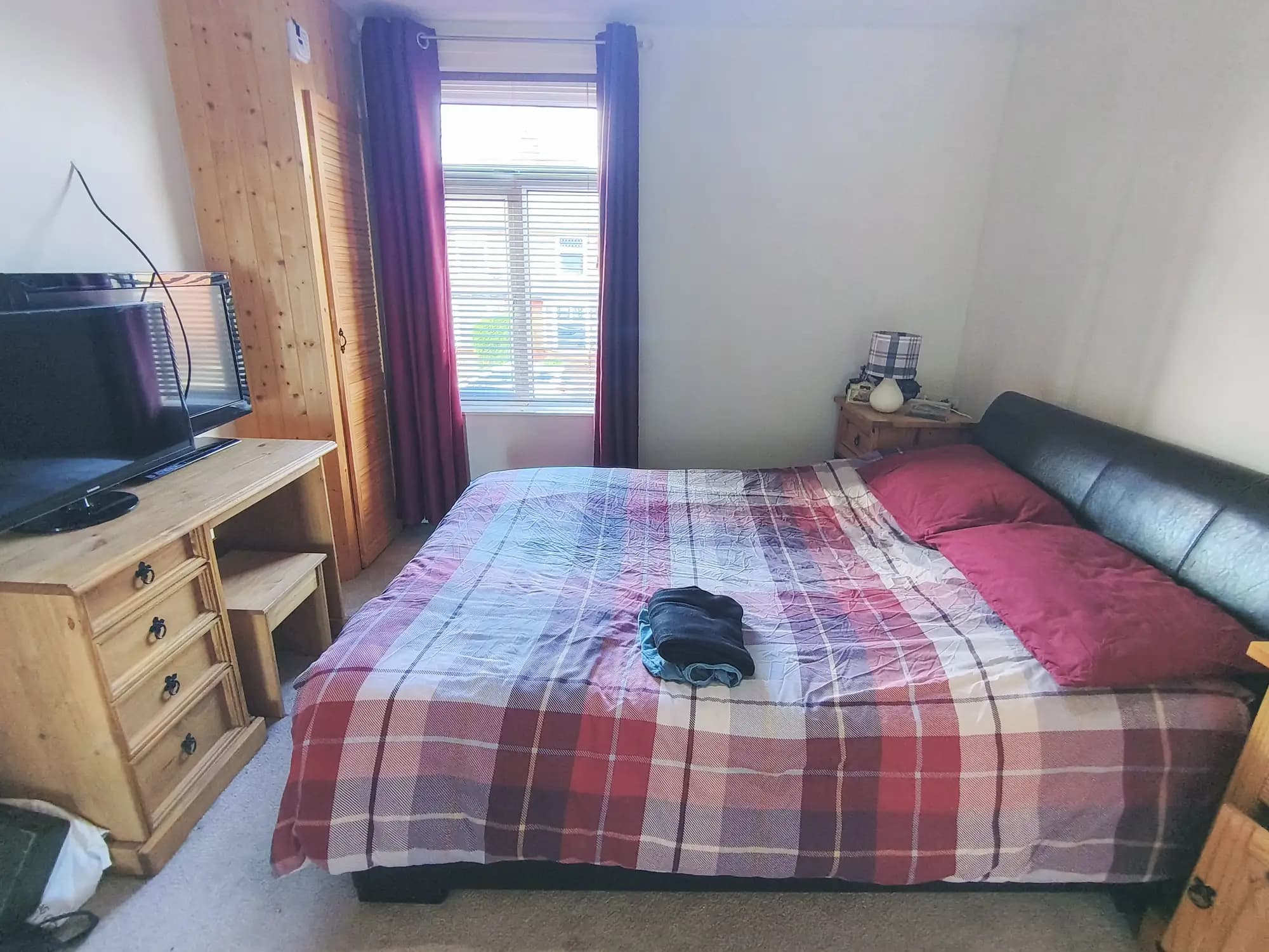 property photo 10 of 19