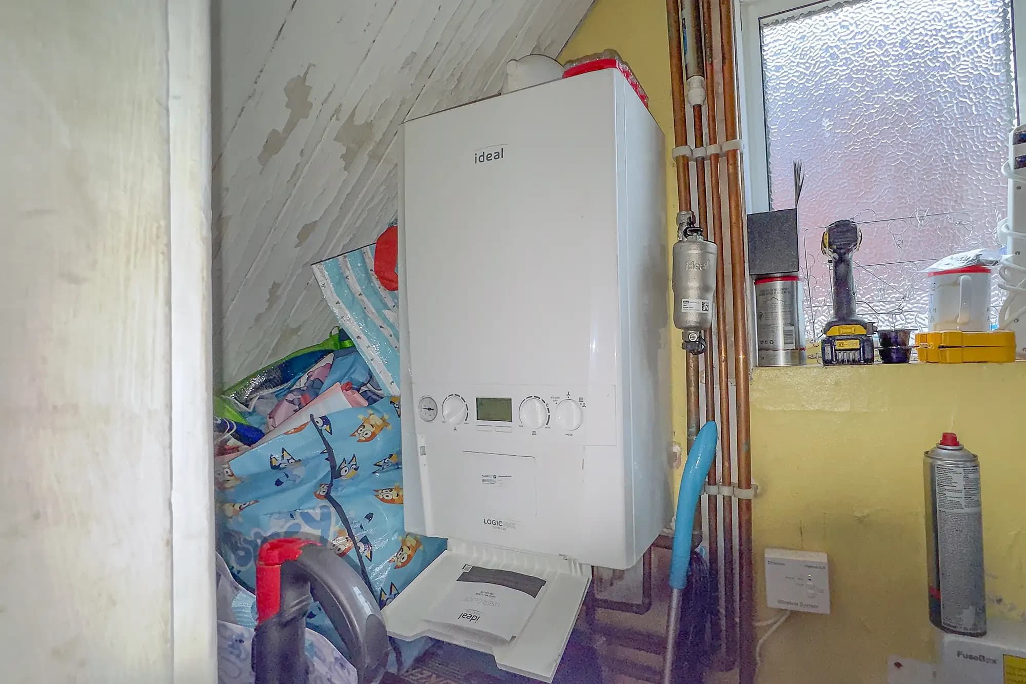 property photo 13 of 16