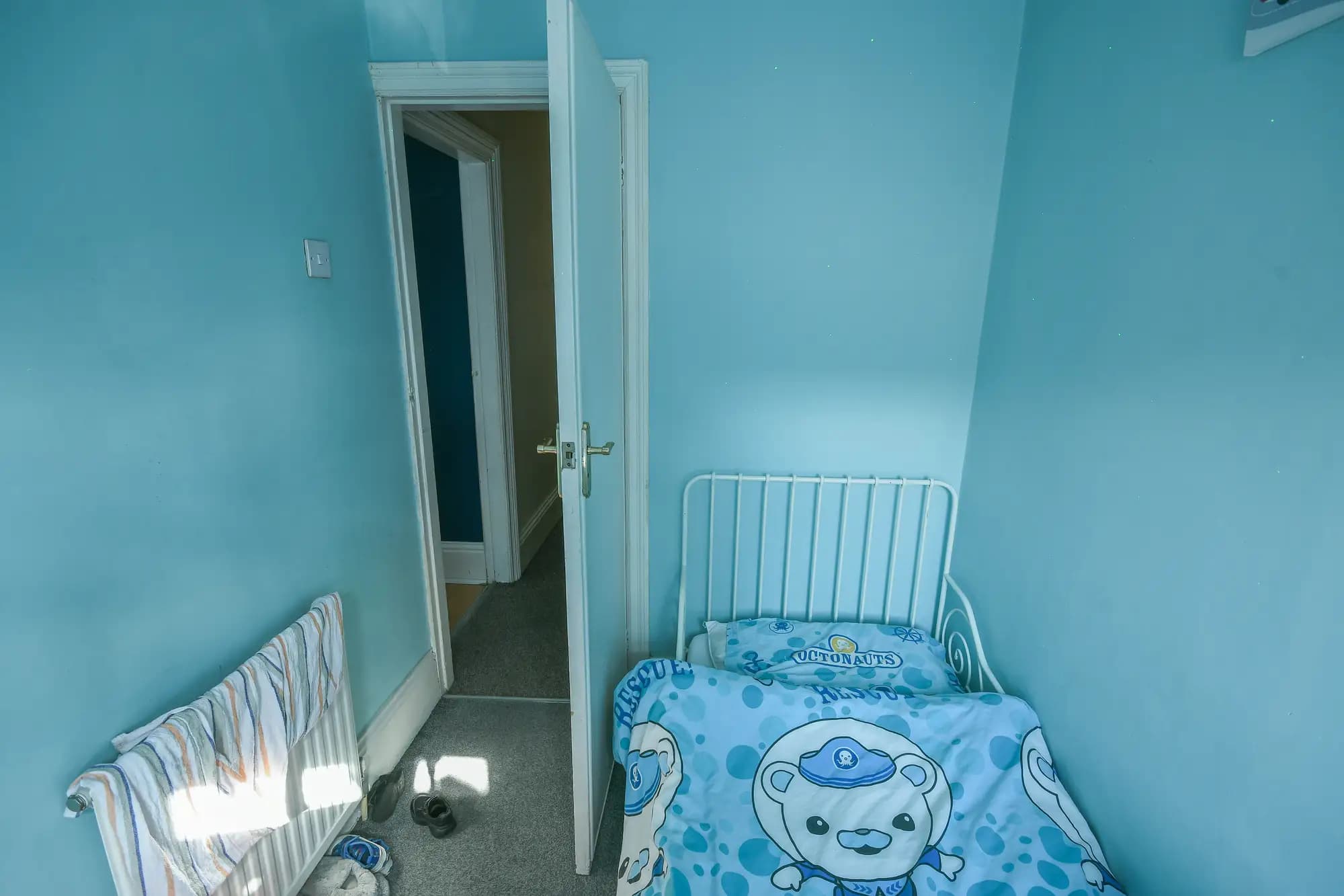 property photo 14 of 18