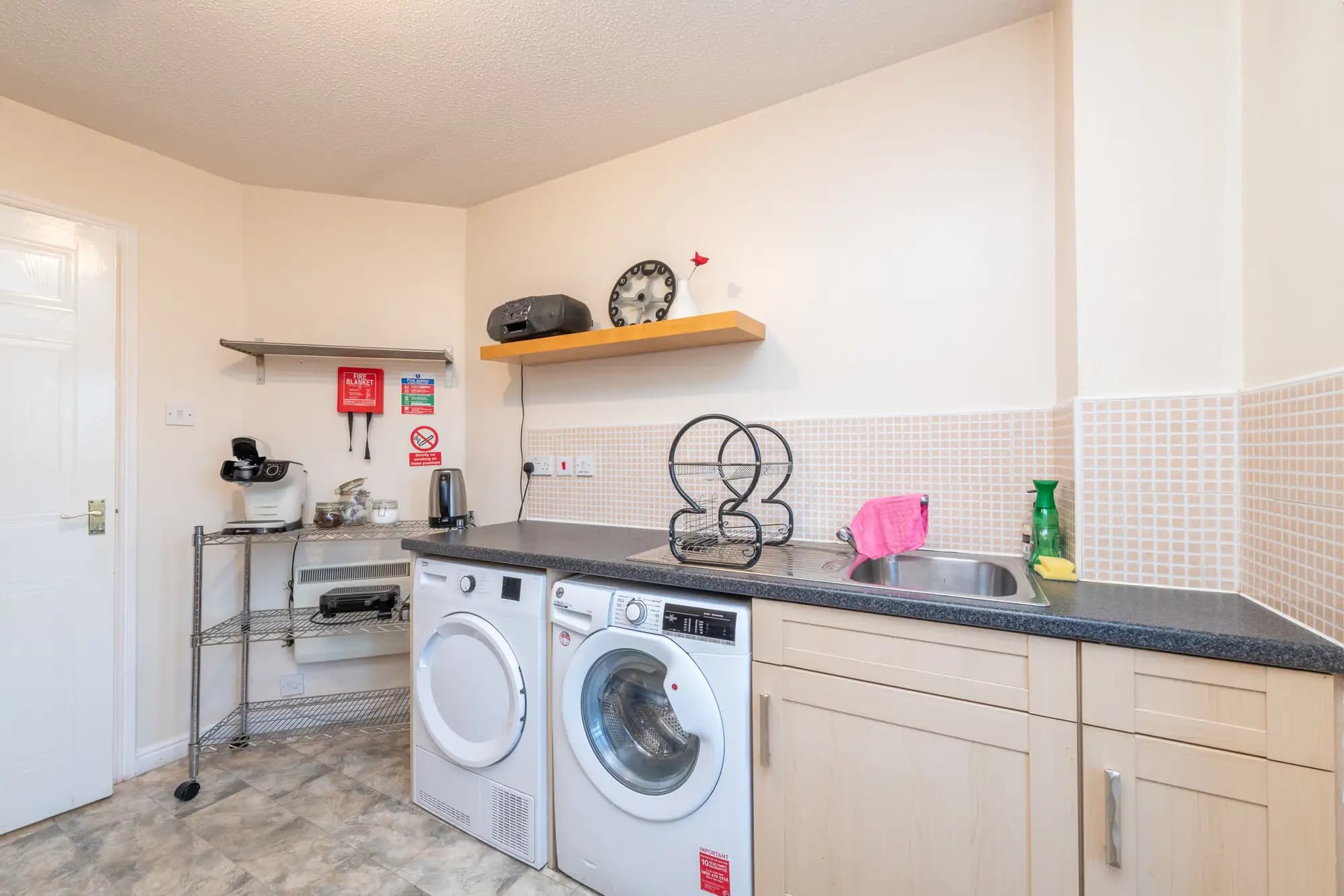 property photo 8 of 32