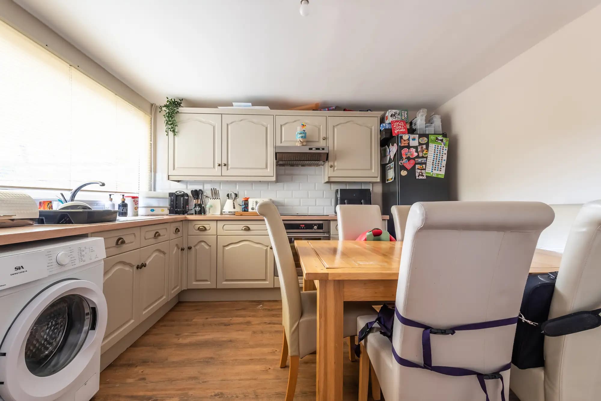 property photo 6 of 17