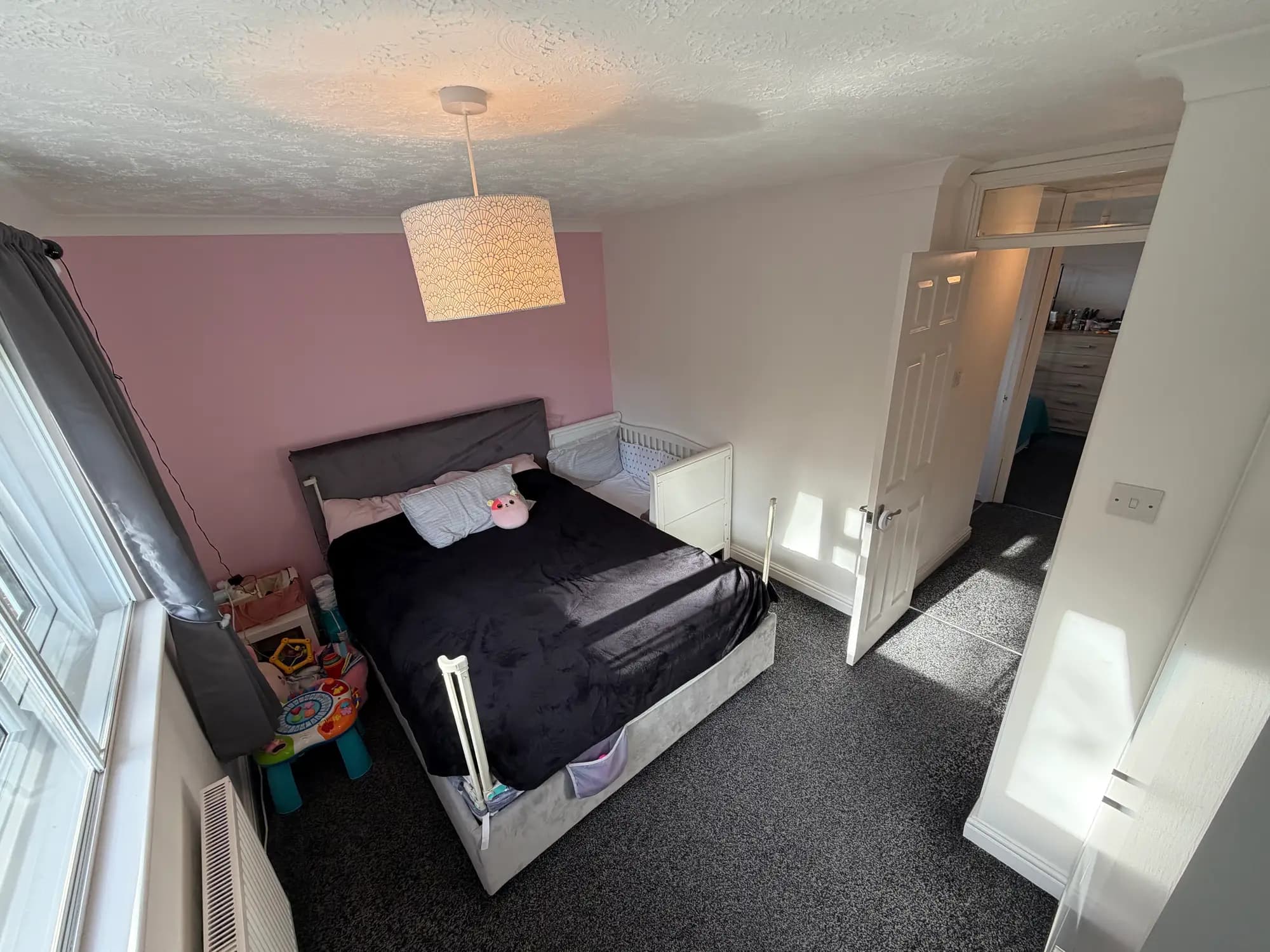 property photo 10 of 21