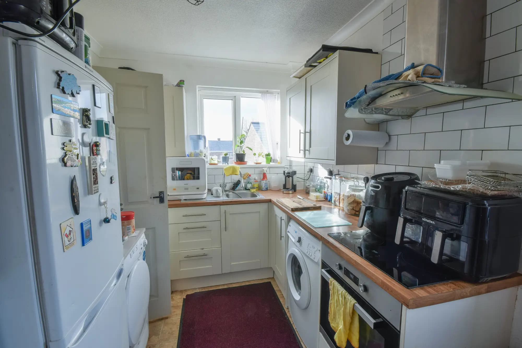 property photo 14 of 17